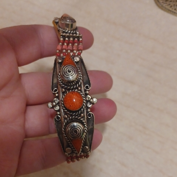 Jewelry - Southwest Inspired Coral Beaded Silver Bracelet
